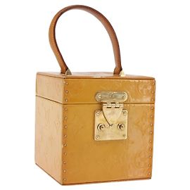 LOUIS VUITTON Pochette Cosmetica Monogram Vernis Bleecker Beige M91002 Auth SW1727