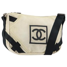 Bolsa de Ombro CHANEL Sports COCO Mark em Lona Bege Prata CC Auth ar13844