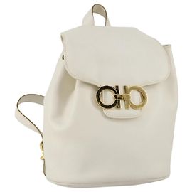 Salvatore Ferragamo Backpack Leather White Gold Auth 154163  display picture 2