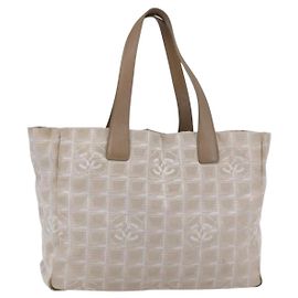 CHANEL Neue Reisekollektion Tote Bag Nylon Beige CC Auth th6420