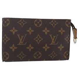 LOUIS VUITTON Pochette Bucket Monogram PM Accessorio LV Auth 153933