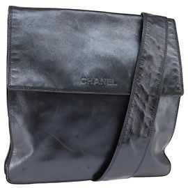Borsa a Spalla CHANEL in Pelle Nera Oro CC Auth mr1518