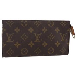 LOUIS VUITTON Monogramma Secchiello GM Pochette Accessorio LV Auth bs31224