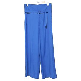 Autre Marque Hochtaillierte, mit Gürtel versehene Hose Martinique