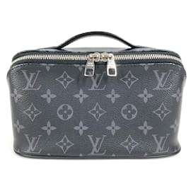 Beauty Case Monogram Eclipse Louis Vuitton