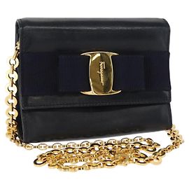 Borsa a Spalla Salvatore Ferragamo in Pelle Blu Navy Oro Auth 156321