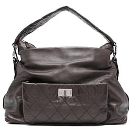Borsa a Spalla in Pelle Marrone Chanel - Anni 2000