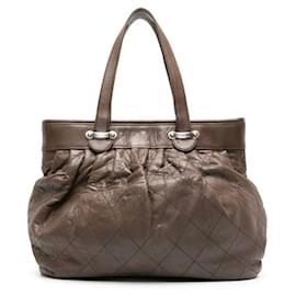 Borsa in pelle marrone trapuntata Chanel - Anni 2000