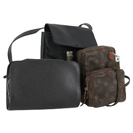 LOUIS VUITTON Borsa a Spalla Monogram Taiga Set da 3 Epicea LV Auth 152178