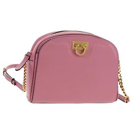 Borsa a Spalla Gancini in Pelle Rosa Oro Auth BA8838V di Salvatore Ferragamo