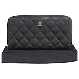 Portafoglio lungo classico senza tempo Chanel Coco Mark Matelassé