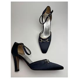 Vintage Gucci Horsebit Pumps aus Samtleder in Marineblau Schwarz