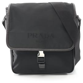 Borsa a spalla in nylon e pelle Saffiano Prada