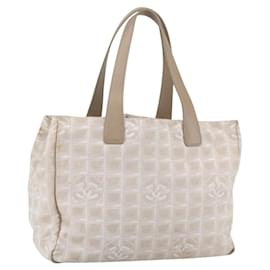 CHANEL Nuova linea da viaggio Borsa a mano in nylon beige argento CC Auth mr1703