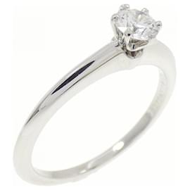 Tiffany & Co Anello Solitario Classico Tiffany