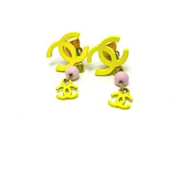 Orecchini in metallo a doppio filo marca Coco A21871 03S di Chanel