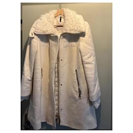 Manteau Moncler pour Femme taille 3