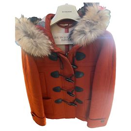 Chaqueta Burberry Brit de lana de doble botonadura con cuello de piel removible