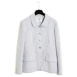 Chanel 1998 Boucle-Jacke FR40 Babyblau Boucle Tweed CC UK12 US10