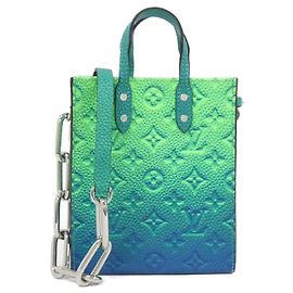 Bolsa de Ombro Sac Plat XS Illusion Taurillon Louis Vuitton