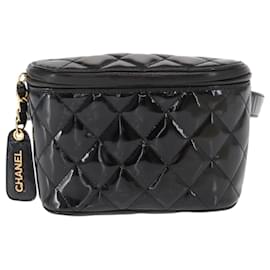 Borsa a cintura vintage Chanel con zip in pelle di agnello trapuntata piccola