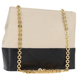 Borsa a spalla a catena Salvatore Ferragamo in pelle bianca nera oro Auth bs31765