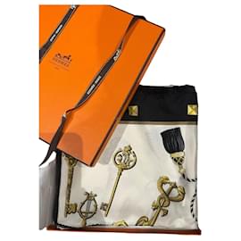 Hermès Foulard in seta Le Chiavi di Caty Latham Nero Bianco