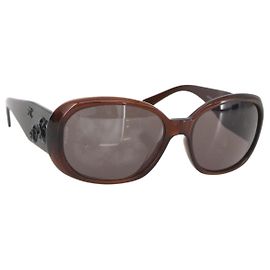 CHANEL Camelia Sonnenbrille aus braunem Kunststoff CC Auth ka1148