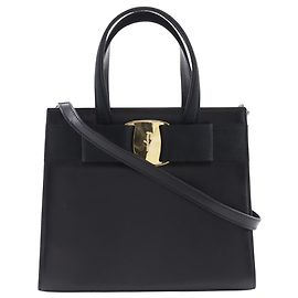 Borsa Vara Ribbon di Salvatore Ferragamo