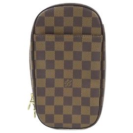 Bolsa de Ombro Louis Vuitton Damier Pochette Ganjou N48048