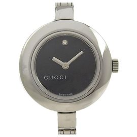 Gucci Damenuhr aus silbernem Edelstahl mit Quarzwerk