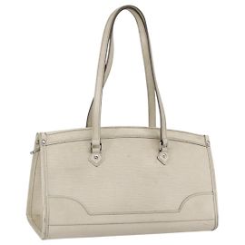 LOUIS VUITTON Borsa a Mano Epi Madeleine PM Bianca Yvoire M5933J LV Auth 160228