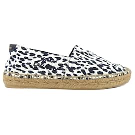 Sapatos de couro Saint Laurent - Yves Saint Laurent