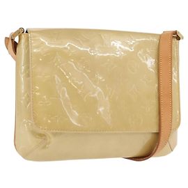 Louis Vuitton Thompson Street Handtasche Monogram Vernis Mittel