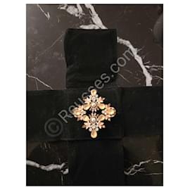 Broche Chanel Barroco Coleccionista – Años 1990 – Karl Lagerfeld – Hecho en Francia