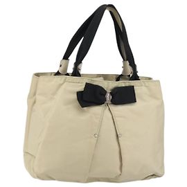 Borsa a mano Vala in nylon beige e argento di Salvatore Ferragamo Auth 159394