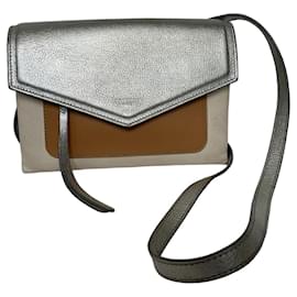 Borsa a tracolla Givenchy Duetto in pelle argentata