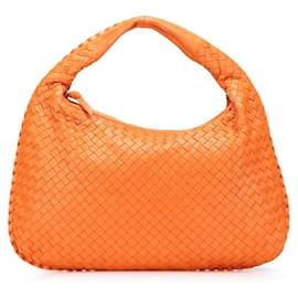 Bottega Veneta – Veneta Hobo piccola in nappa intrecciata arancione (2008)
