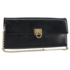 Borsa a spalla Gancini Chain in pelle nera e oro Auth 159360 di Salvatore Ferragamo