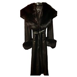 Autre Marque Abrigo largo de cuero negro Lucia Rossi con cuello de piel