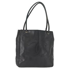 Borsa a Spalla CHANEL in Pelle di Agnello Nera Oro CC Auth BA9188