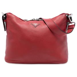 Borsa a spalla Prada in Vitello Daino Rosso