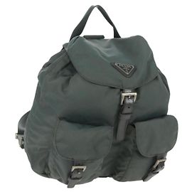PRADA Rucksack aus grauem Nylon mit silberner Authentizität gh1618