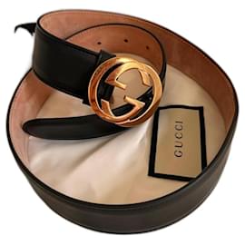 Gucci Marmont Gürtel aus schwarzem Leder