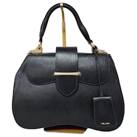 Borsa a Mano Grande Sidonie in Saffiano Lux Nera di Prada