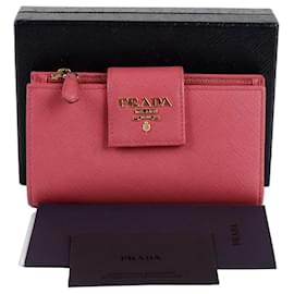 Prada Cartera con solapa