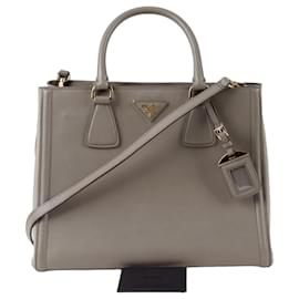 Saffiano Lux Schultertasche - Prada
