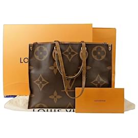 Louis Vuitton Borsa Tote e a Spalla OnTheGo GM