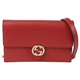 Gucci Roter Mini-Leder-Wallet mit Kette