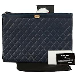 Chanel Clutch Grande Caviar Boy